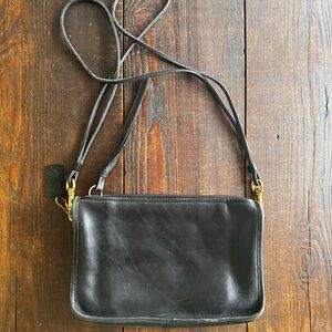 Vintage Coach Black Leather Shoulder Bag